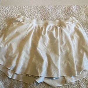Lululemon Skirt with pockets